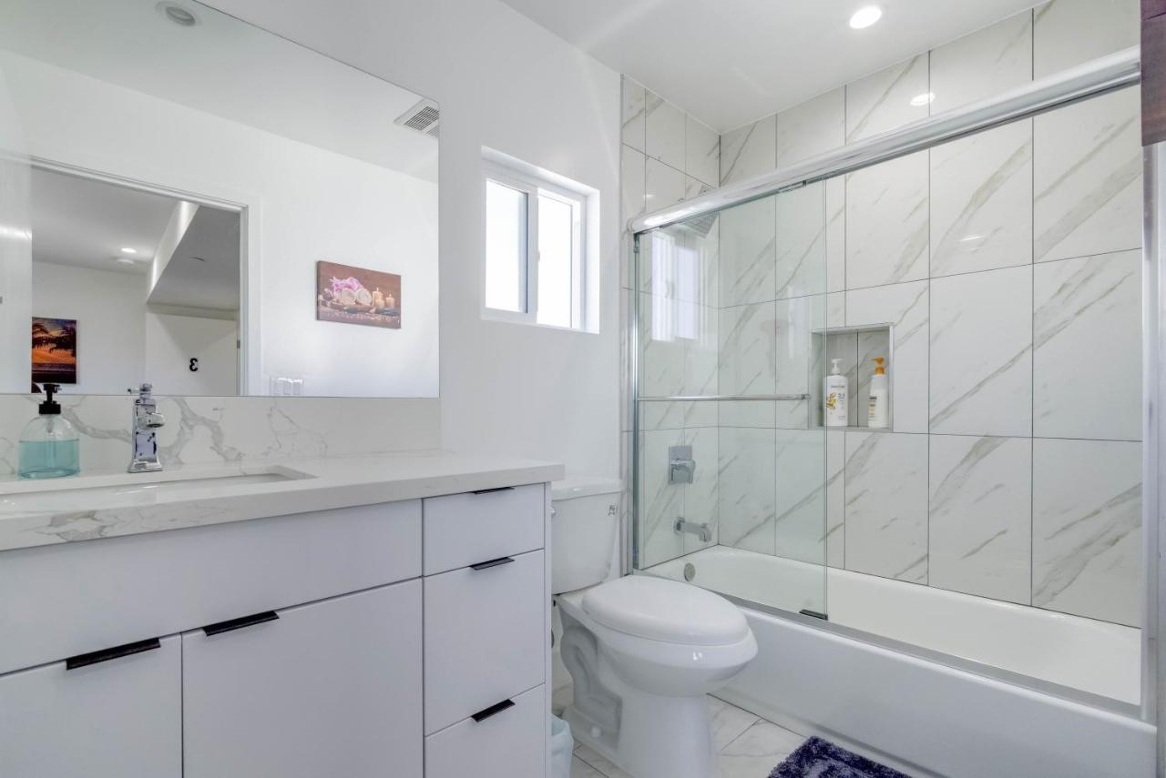 Modern Apartment In Studio City Los Angeles Exteriör bild
