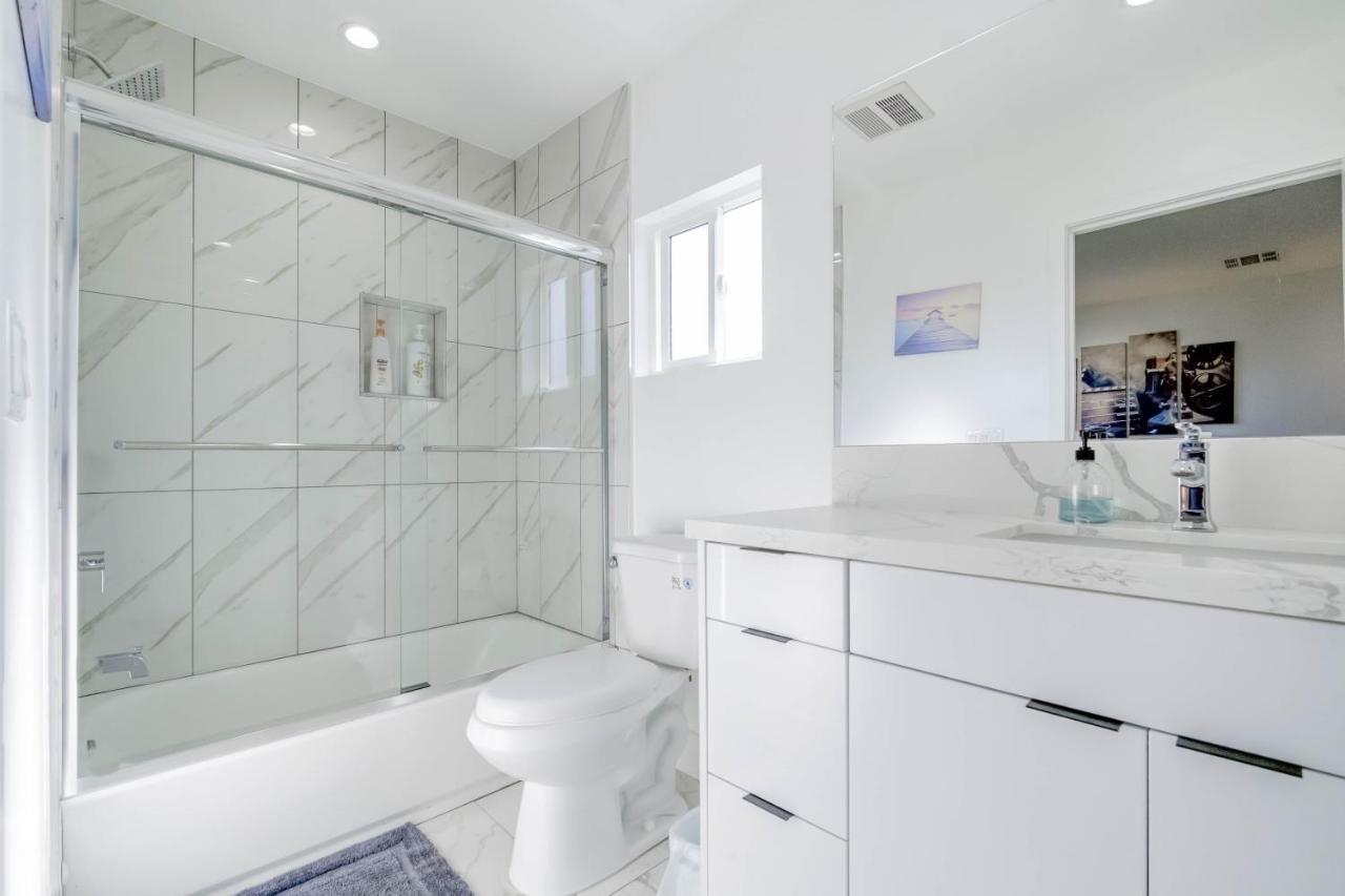 Modern Apartment In Studio City Los Angeles Exteriör bild